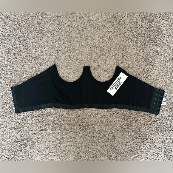 Out from Under Bewitched Modern Mesh under bust Corset size Medium in black - Picture 7 of 11